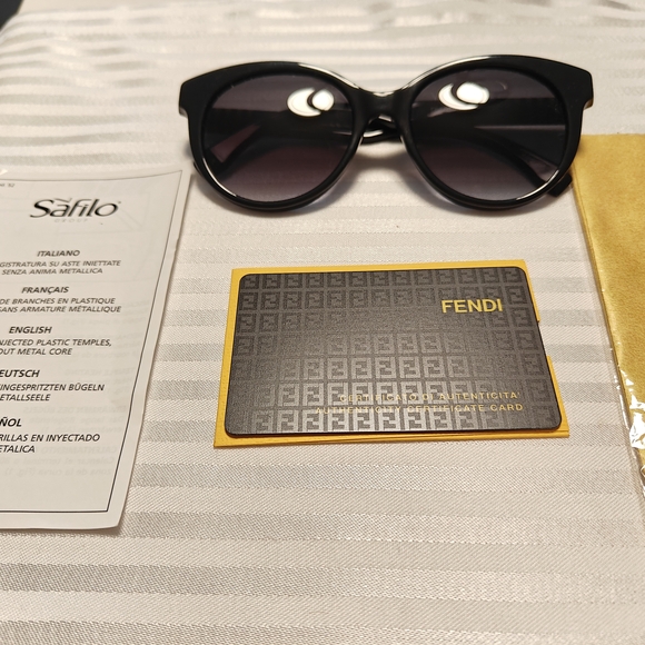 Fendi Black and Tan Sunglasses - Picture 6 of 8